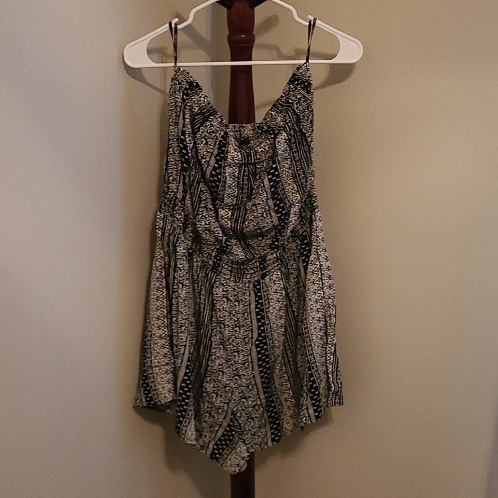 NWT forever 21+ Romper